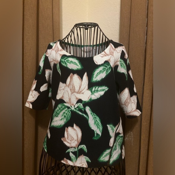 ANTHROPOLOGIE Kobus black and green floral Top by Postmark - Picture 2 of 5